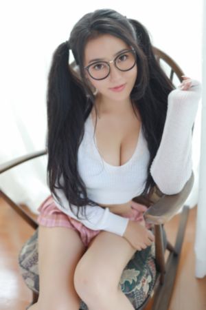 国产3nm芯片研发成功_BD英语在线视频观看